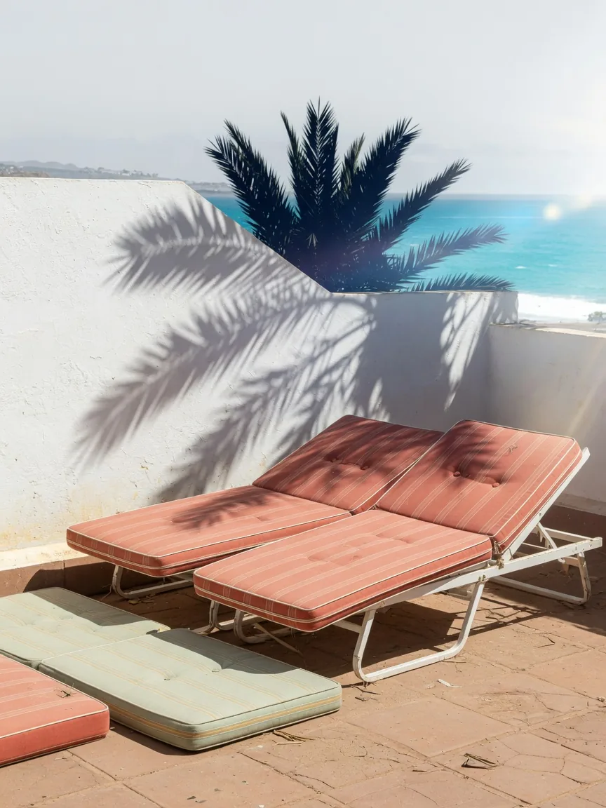 Sonnenliegen und Terrassenkissen auf Gran Canaria